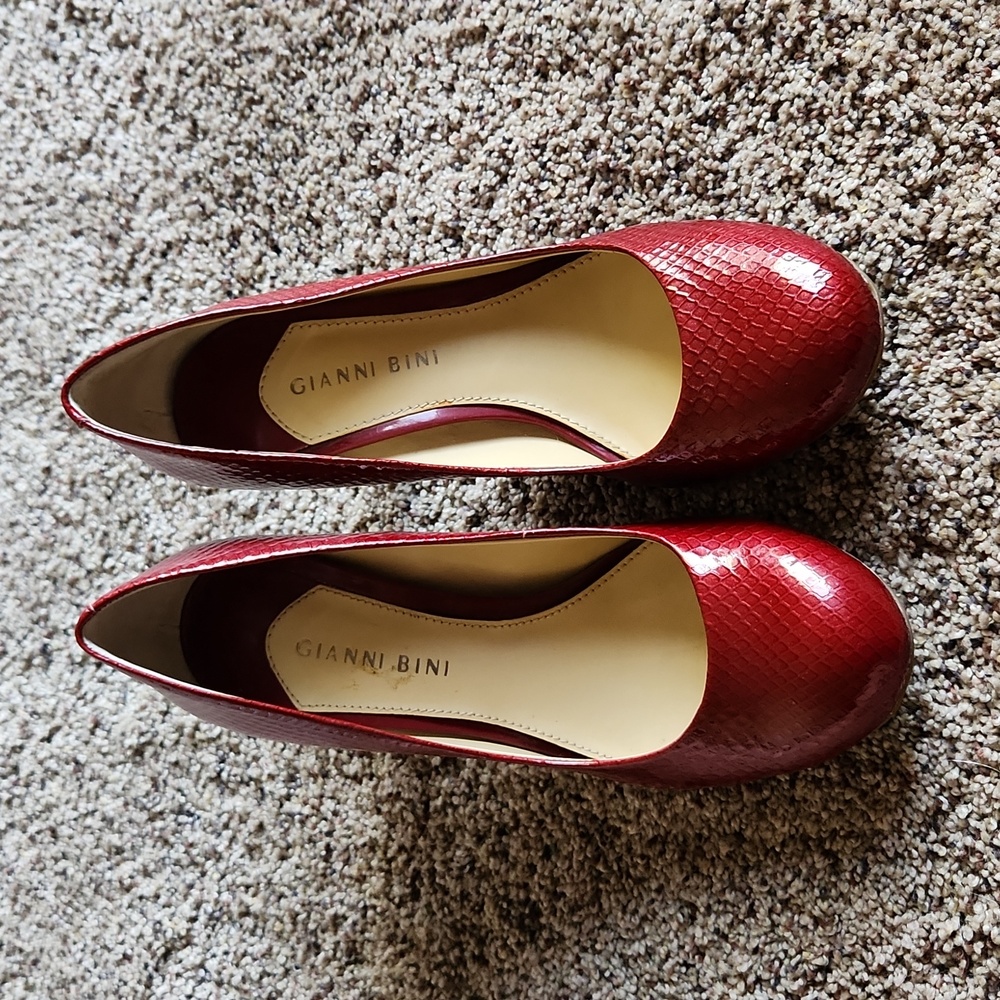 💕Red high heels💕